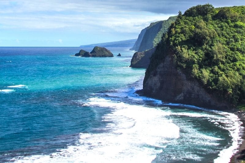 夏威夷是世界上最适合徒步旅行的地方之一