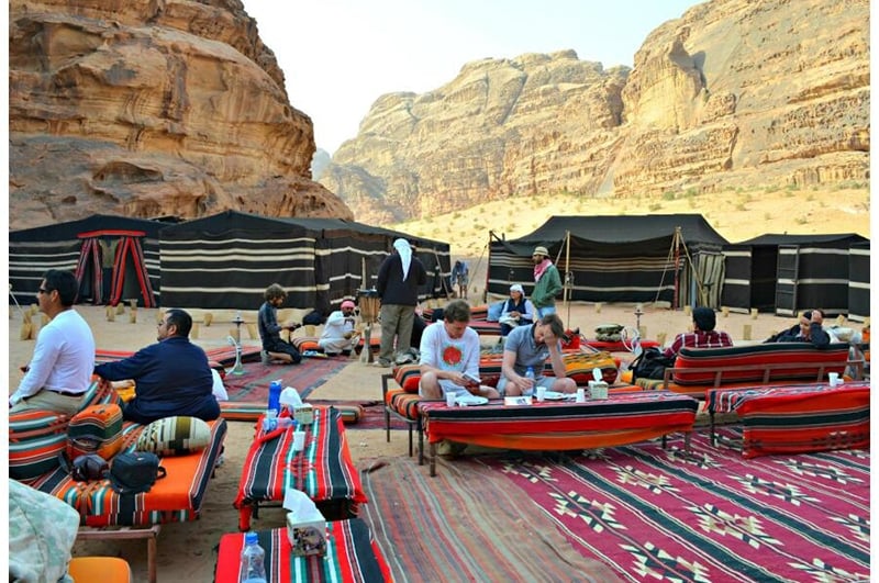 贝都因人露营是约旦最受欢迎的活动之一