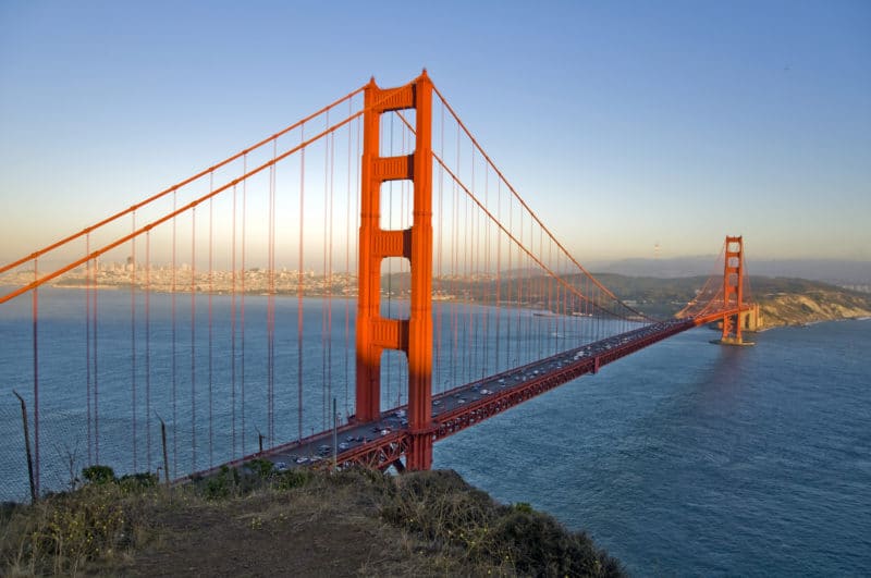 金桥是美国最著名的景点之一