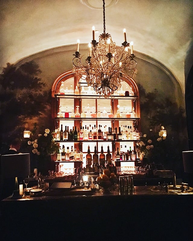 Le Coucou Bar是纽约最适合上instagram的酒吧之一