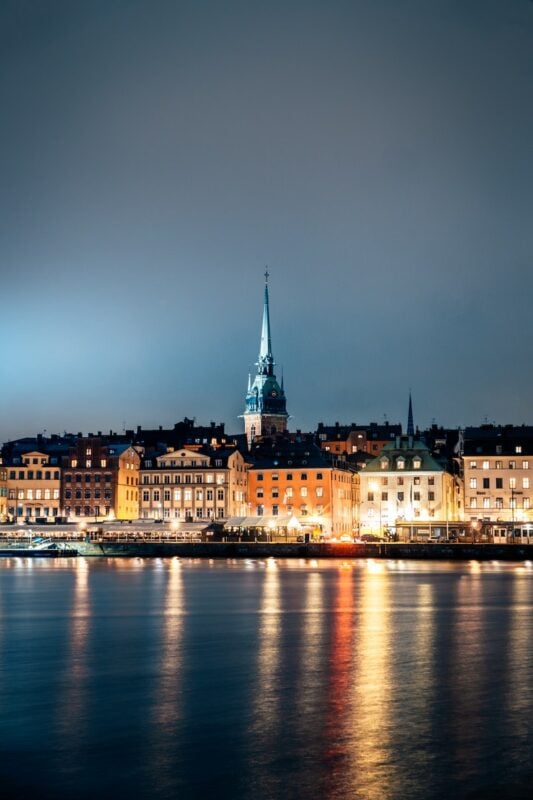 一个人去斯德哥尔摩的晚上去了Gamla Stan