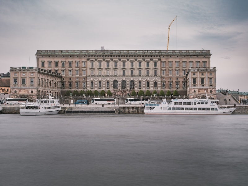 从海滨看斯德哥尔摩王宫